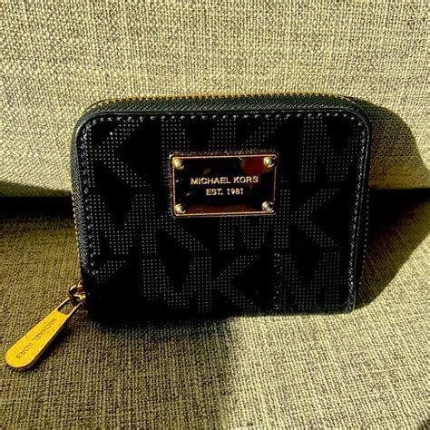 michael kors est 1981 wallet|michael kors wallets for women.